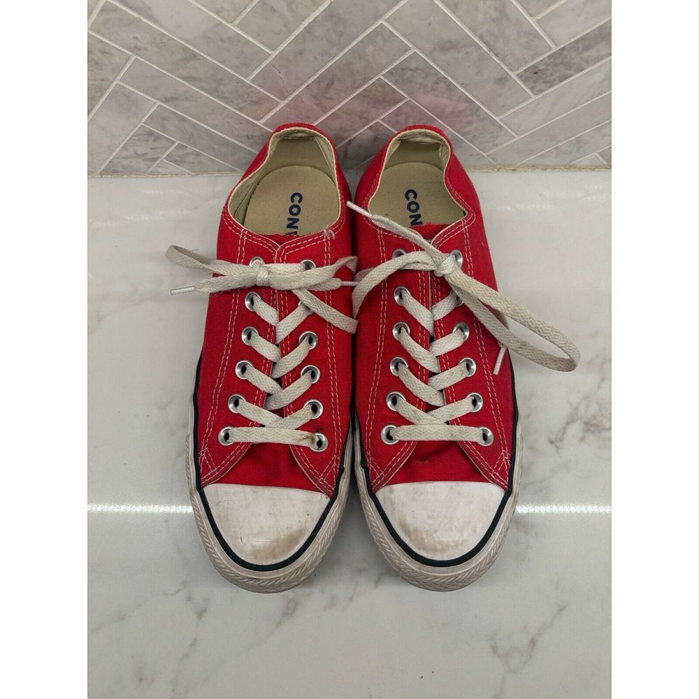 Converse Chuck Taylor All Star Solid Red Low Top M9696 Women's Size 8‎